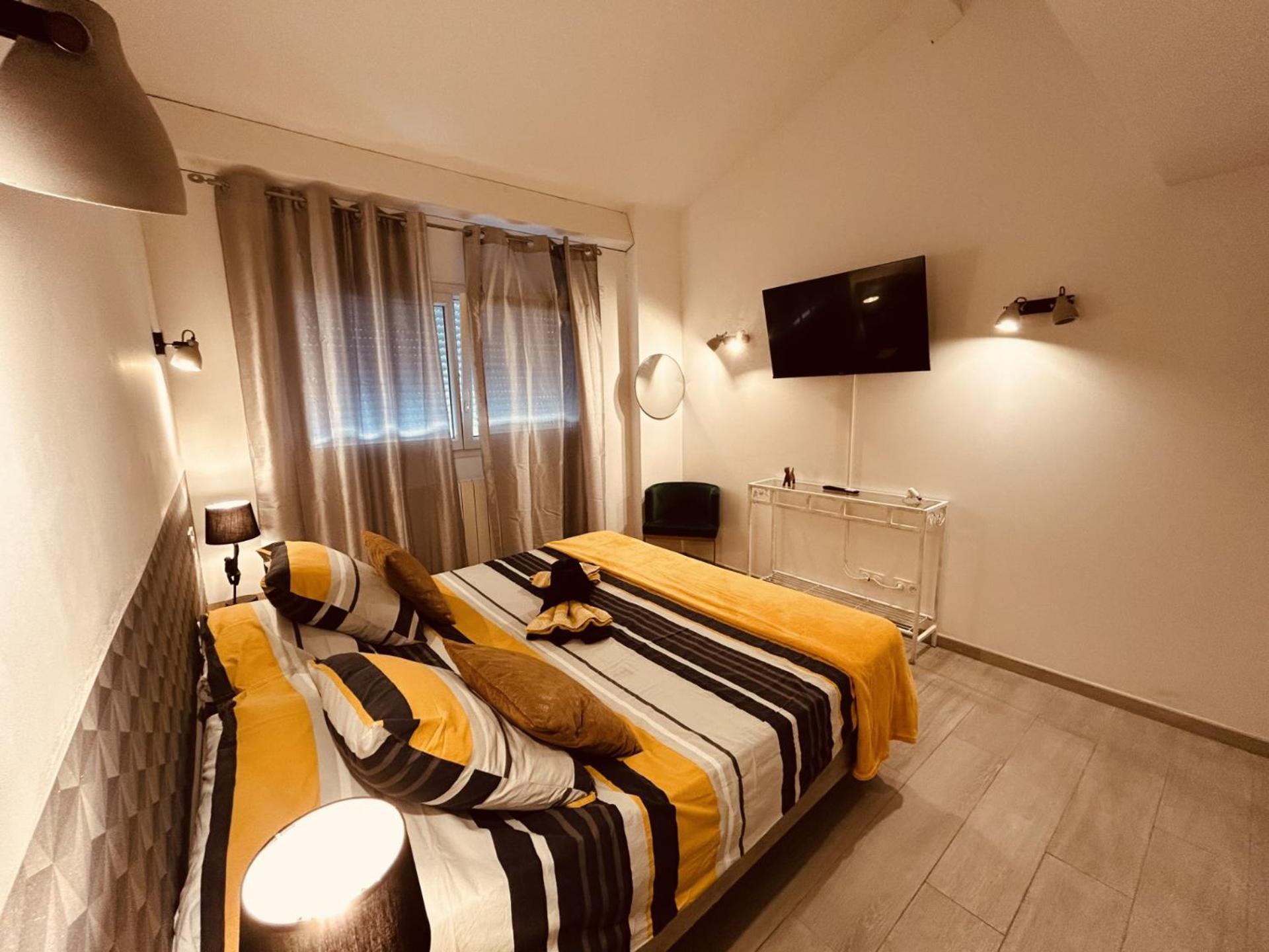 Le Paolo Appartement Deluxe Narbonne Exterior photo